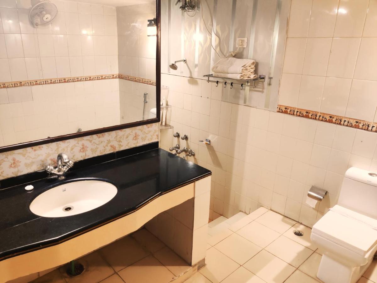 Hotel Bamboo Castle Джайпур Екстериор снимка