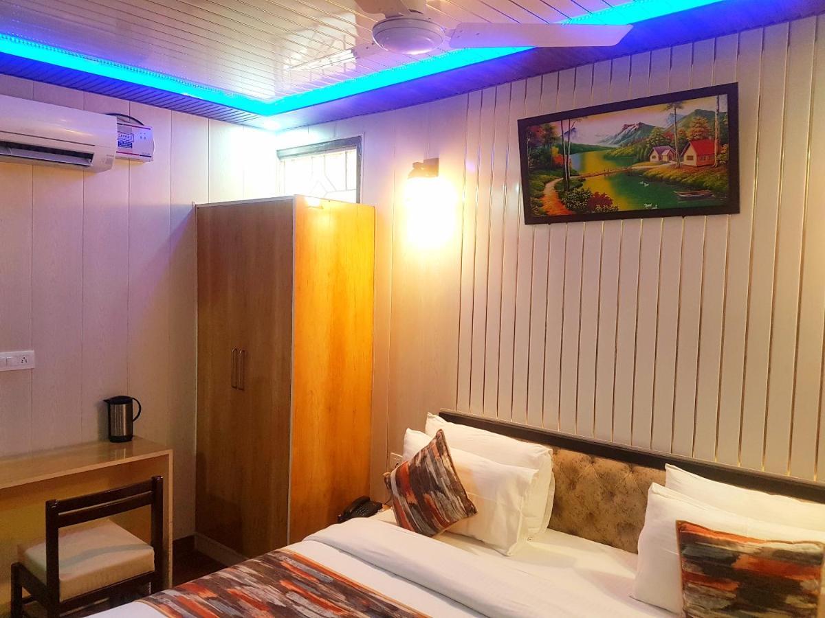 Hotel Bamboo Castle Джайпур Екстериор снимка