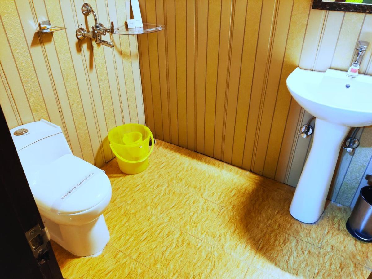 Hotel Bamboo Castle Джайпур Екстериор снимка