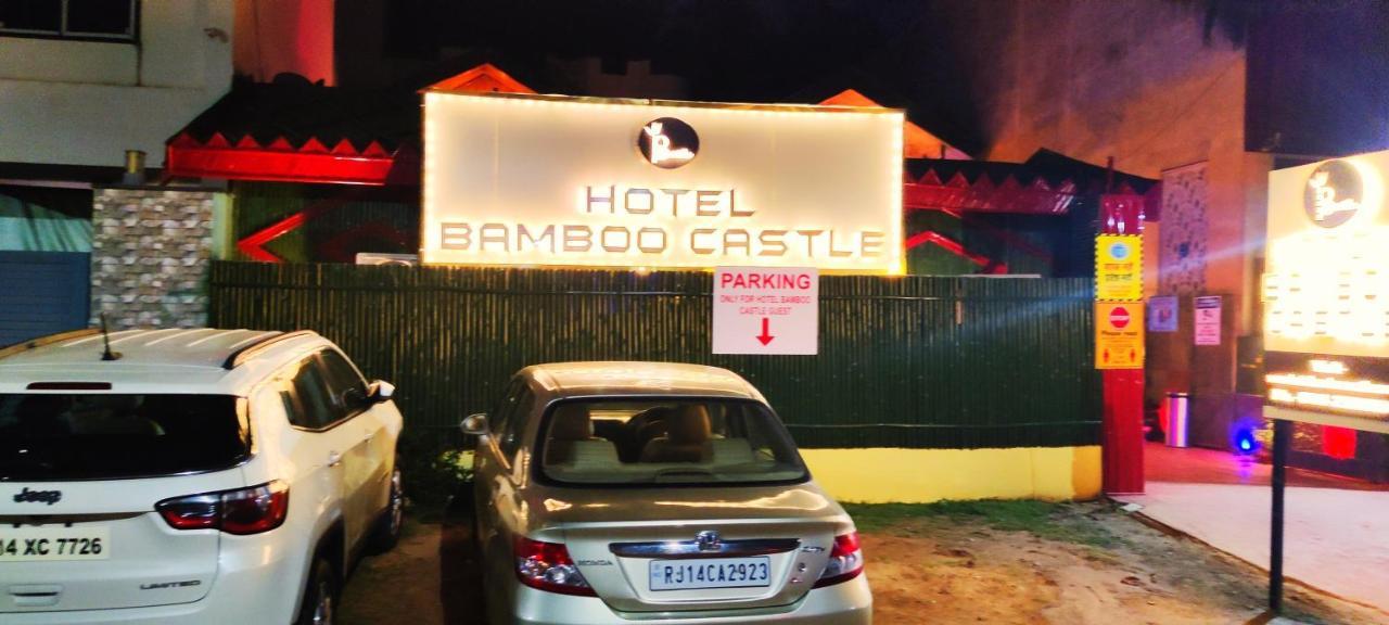 Hotel Bamboo Castle Джайпур Екстериор снимка